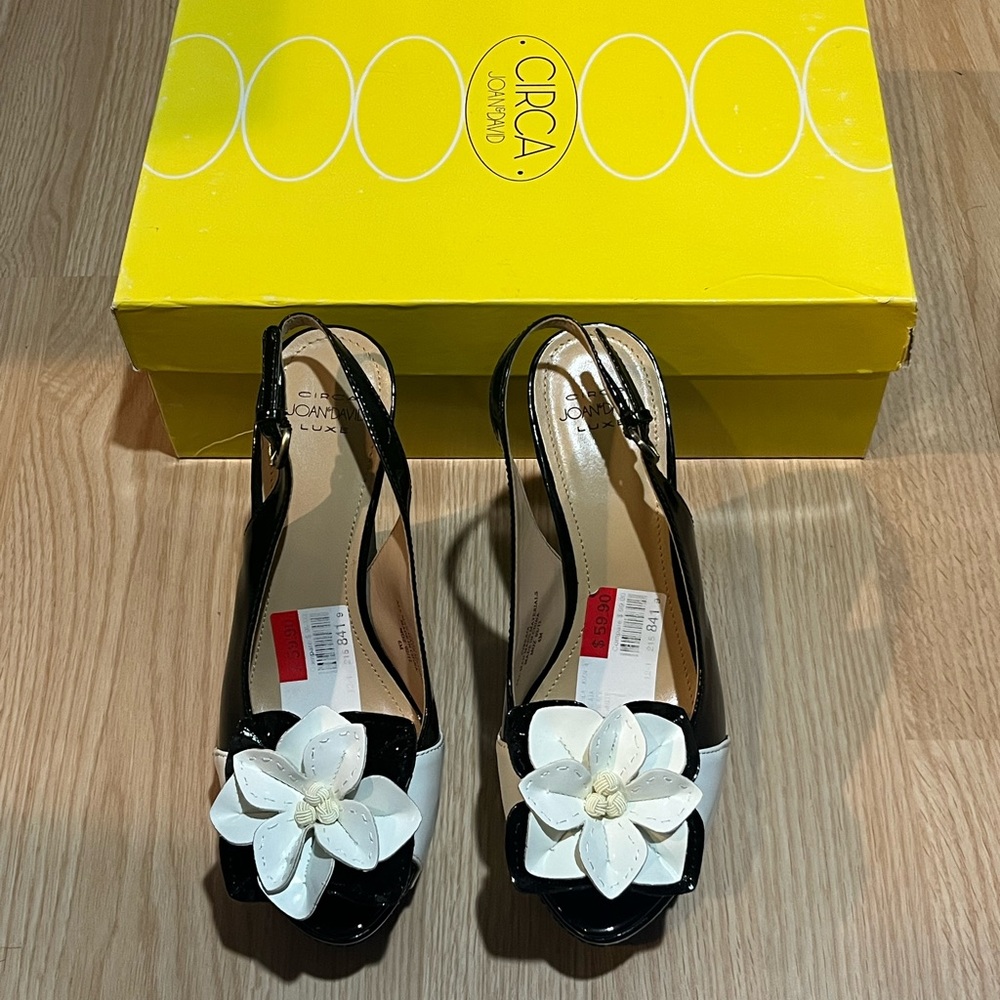 Joan & David. Women Wedge shoes size 6. Brand New with box. height 3.5 inches